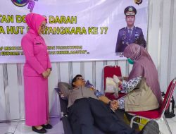 Ketua Bhayangkari Dampingi Kapolres Donor Darah