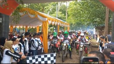 Dampingi Wabup Ketua DPRD Dan Waka II Lepas Rider Jam #6